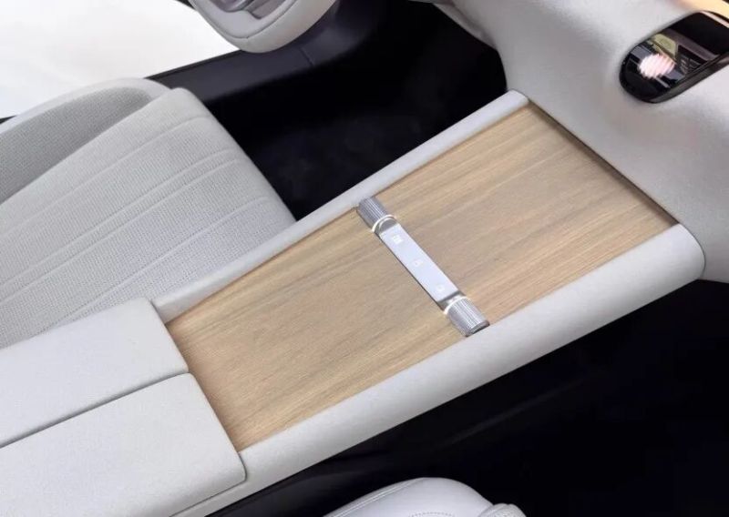 创新先锋 | 瑞丰光电Mini LED车载背光助推奥迪智能座舱交互进阶