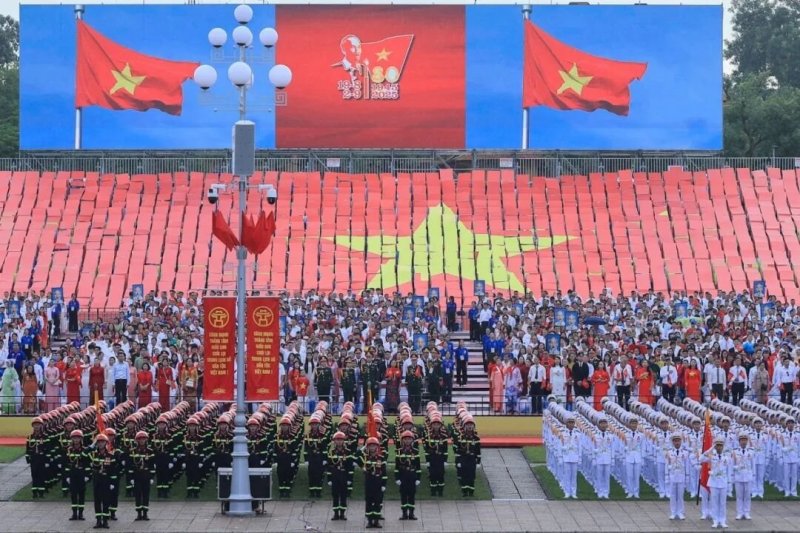 高规格国际活动首选，艾比森超2000㎡大屏亮相越南国庆80周年庆典