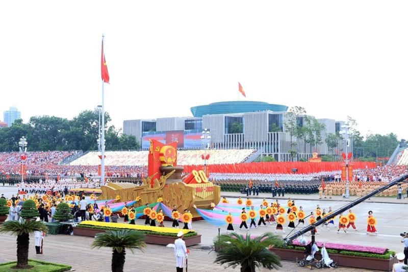 高规格国际活动首选，艾比森超2000㎡大屏亮相越南国庆80周年庆典