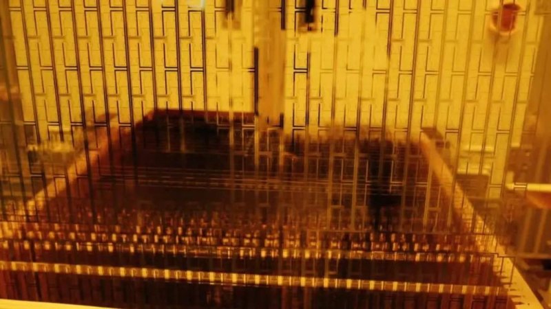 沃格玻璃基Mini LED灯板规模量产