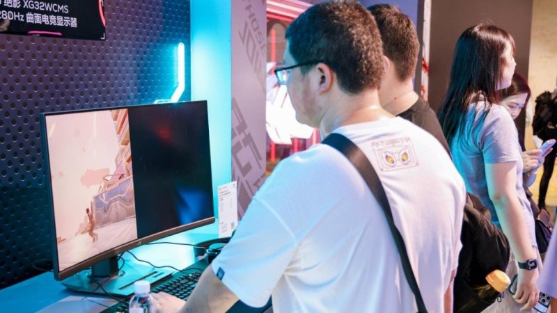 TCL华星×华硕，驱动电竞显示体验升级