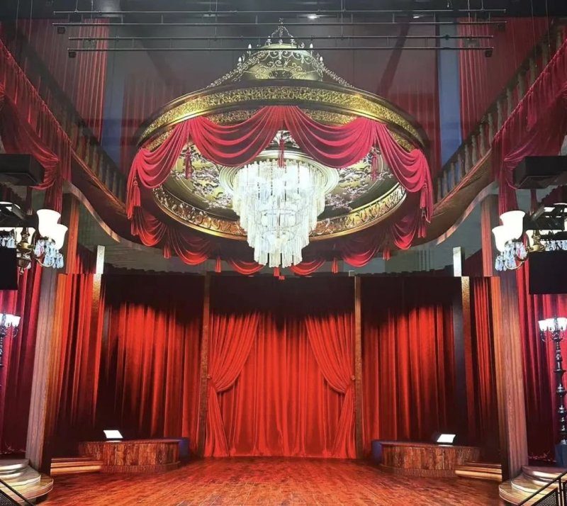 塞内加尔国民教育部部长率团访问中央戏剧学院，洲明LED光显收获好评