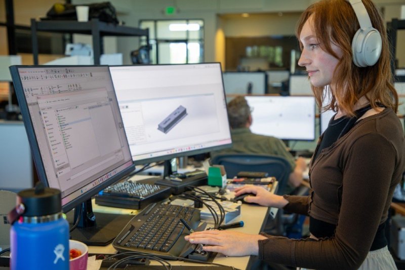 利亚德NP公司与俄勒冈州立大学达成长期战略合作，共拓科技新境