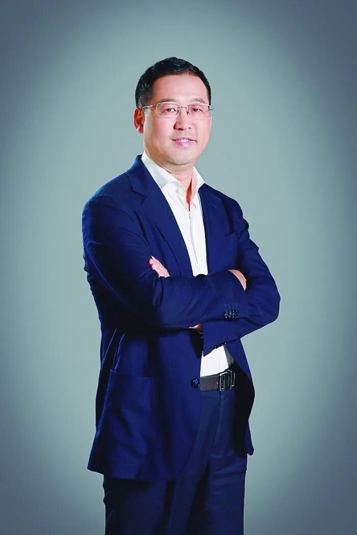 上海证券报专访 | 利亚德李军：以“屏”为基三十年 AI与文旅打开增长新空间