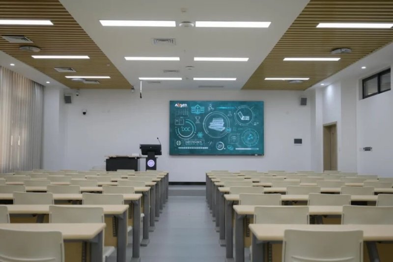 再获知名“双一流”高校青睐，艾比森显示技术驱动教学空间焕新升级